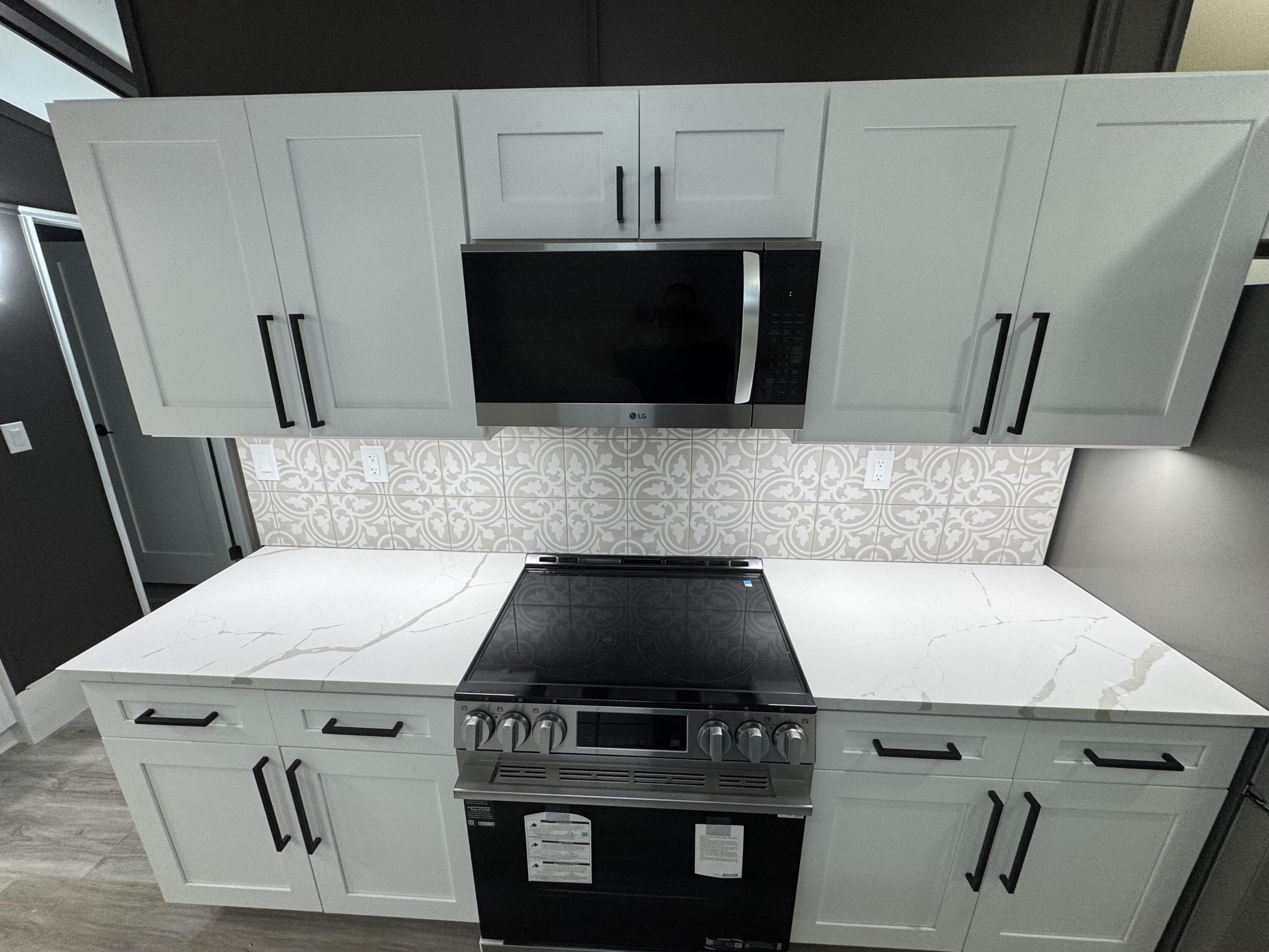 9301 Michigan Avenue Sturtevant, WI 53177 - Photo 6 of 13 IMG_7942