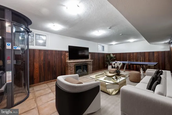 $2,499,000 | 3951 Massachusetts Avenue Northwest, Washington, DC 20016
