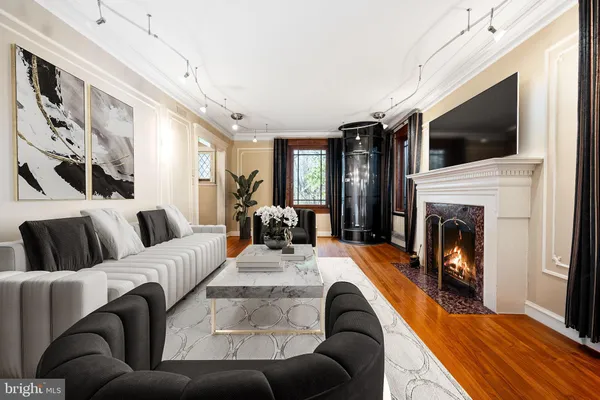 $2,499,000 | 3951 Massachusetts Avenue Northwest, Washington, DC 20016