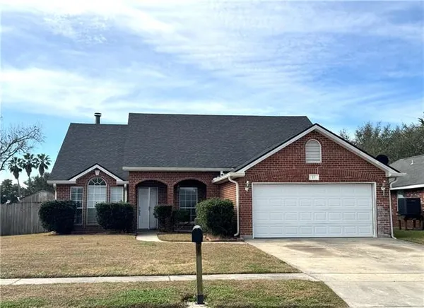 $2,200 | 11 Oxford Drive, Laplace, LA 70068