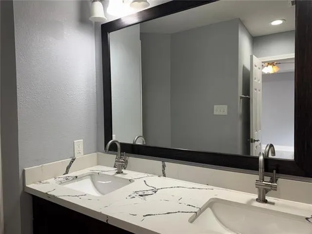 $2,300 | 11 Oxford Drive, Laplace, LA 70068