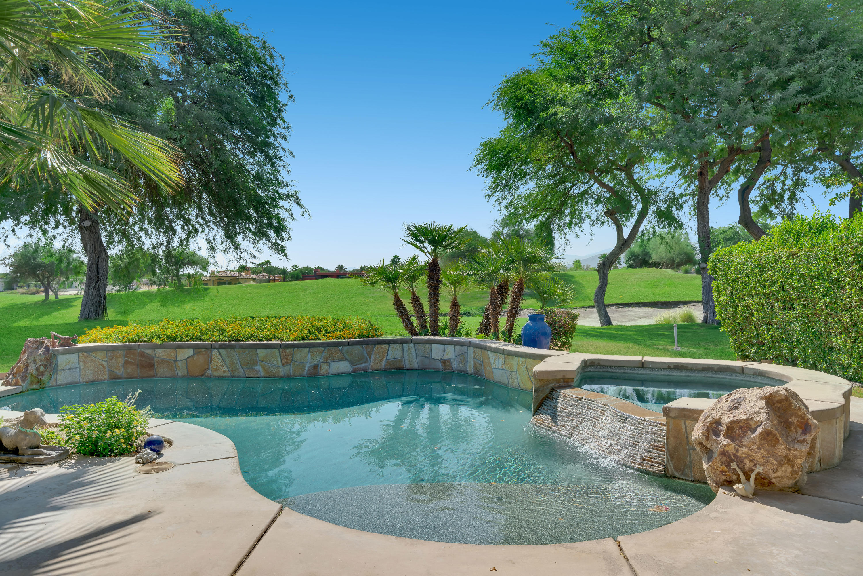296 Loch Lomond Road Rancho Mirage, CA 92270 - Photo 17 of 44 Photo-6