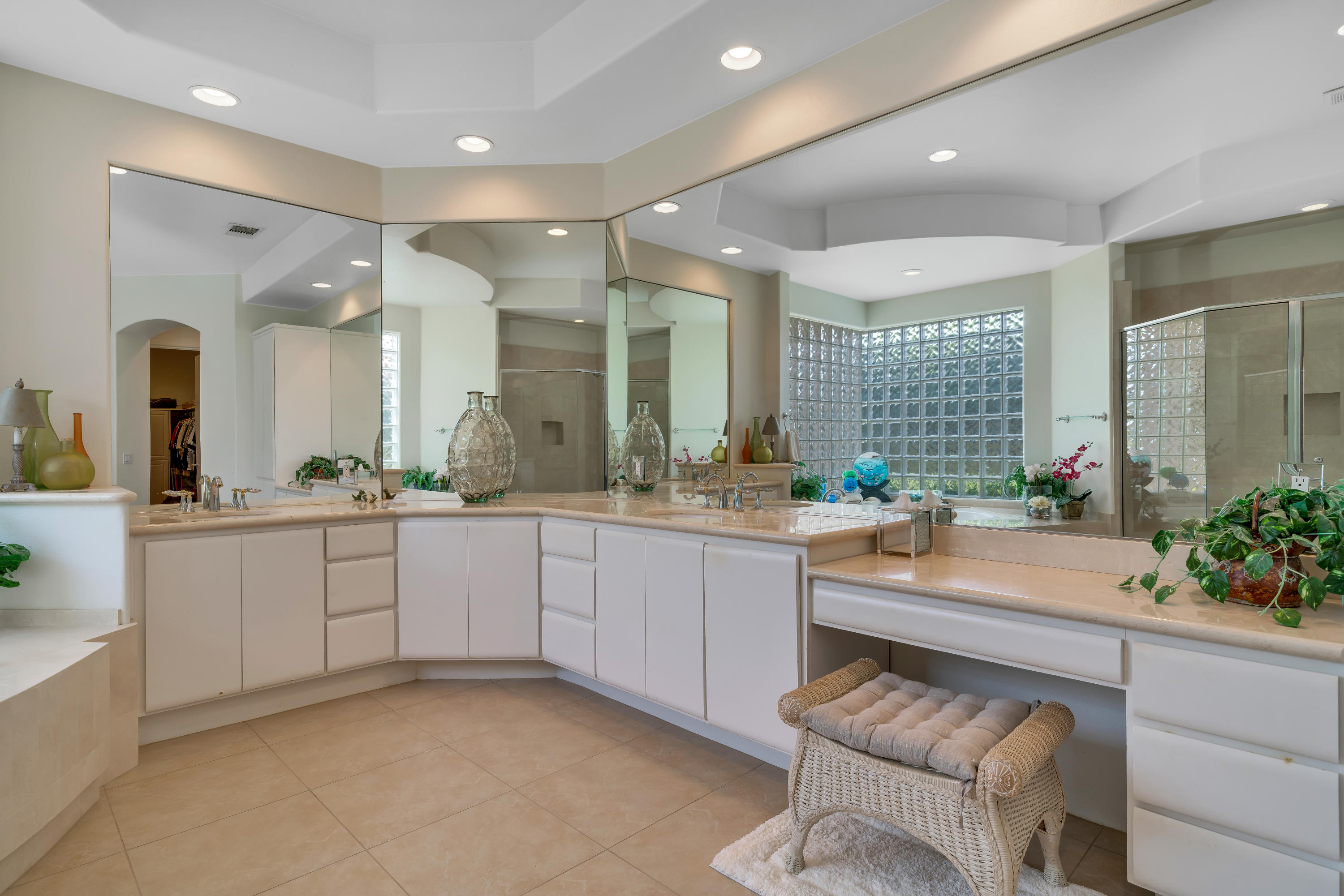 296 Loch Lomond Road Rancho Mirage, CA 92270 - Photo 23 of 44 Photo-28