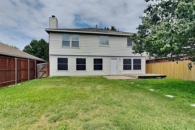 $2,390 | 9121 Newport Lane, McKinney, TX 75071