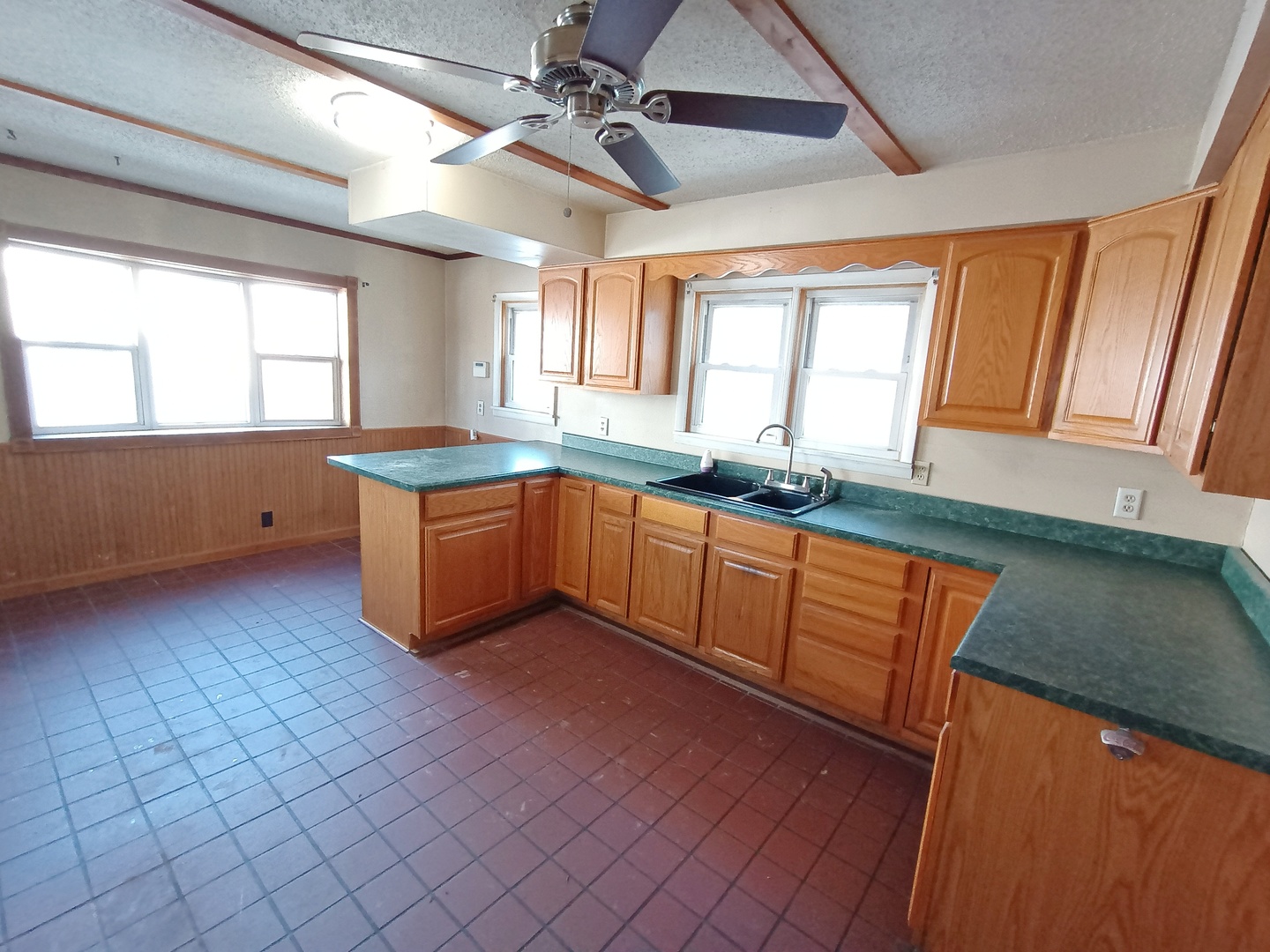 116 East 4th Street Spring Valley, IL 61362 - Photo 3 of 31 Gallery Image 3