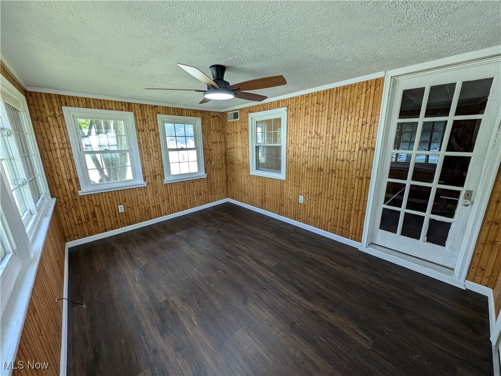 1842 Grandview Road Lake Milton, OH 44429 - Photo 14 of 35