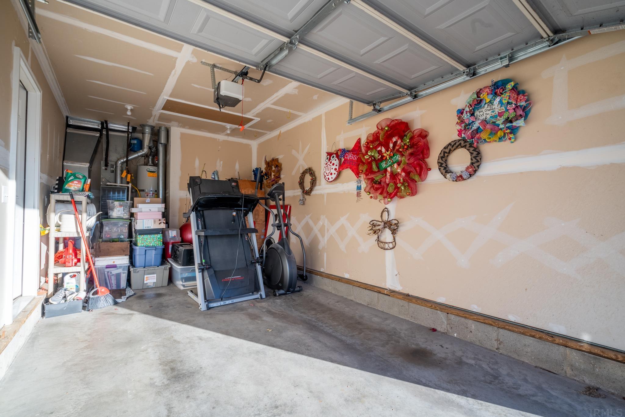 10111 Chatteris Road Evansville, IN 47725 - Photo 11 of 14 Gallery Image 11
