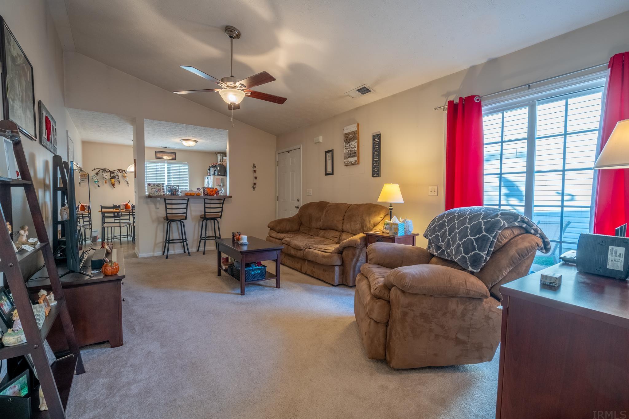 10111 Chatteris Road Evansville, IN 47725 - Photo 4 of 14 Gallery Image 4