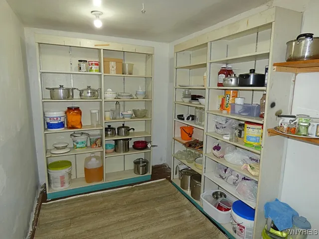 $289,900 | 17 Pamela Drive, Cheektowaga, NY 14043