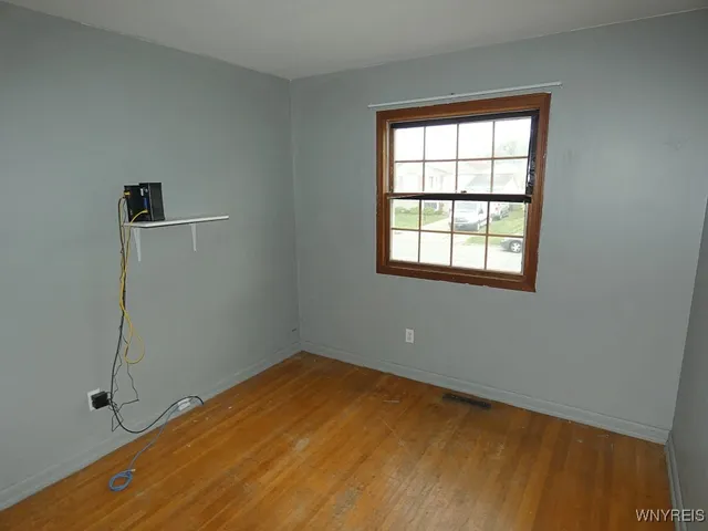 $289,900 | 17 Pamela Drive, Cheektowaga, NY 14043