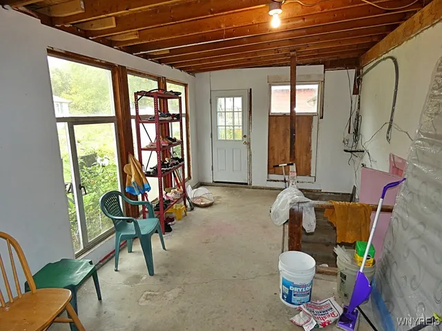 $289,900 | 17 Pamela Drive, Cheektowaga, NY 14043