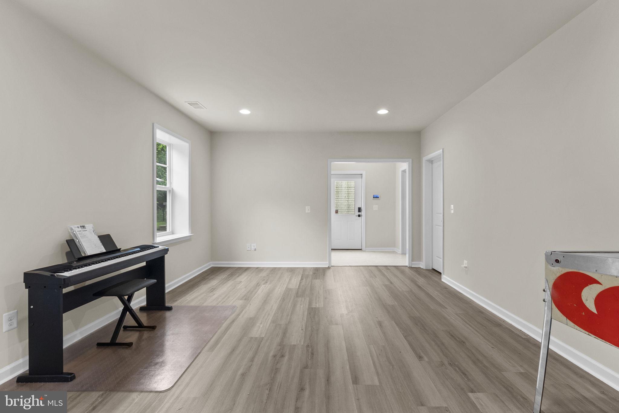 9801 Thoroughbred Road Warrenton, VA 20187 - Photo 78 of 119 Game room