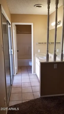 $1,795 | 4902 East Yuma Street, Phoenix, AZ 85044