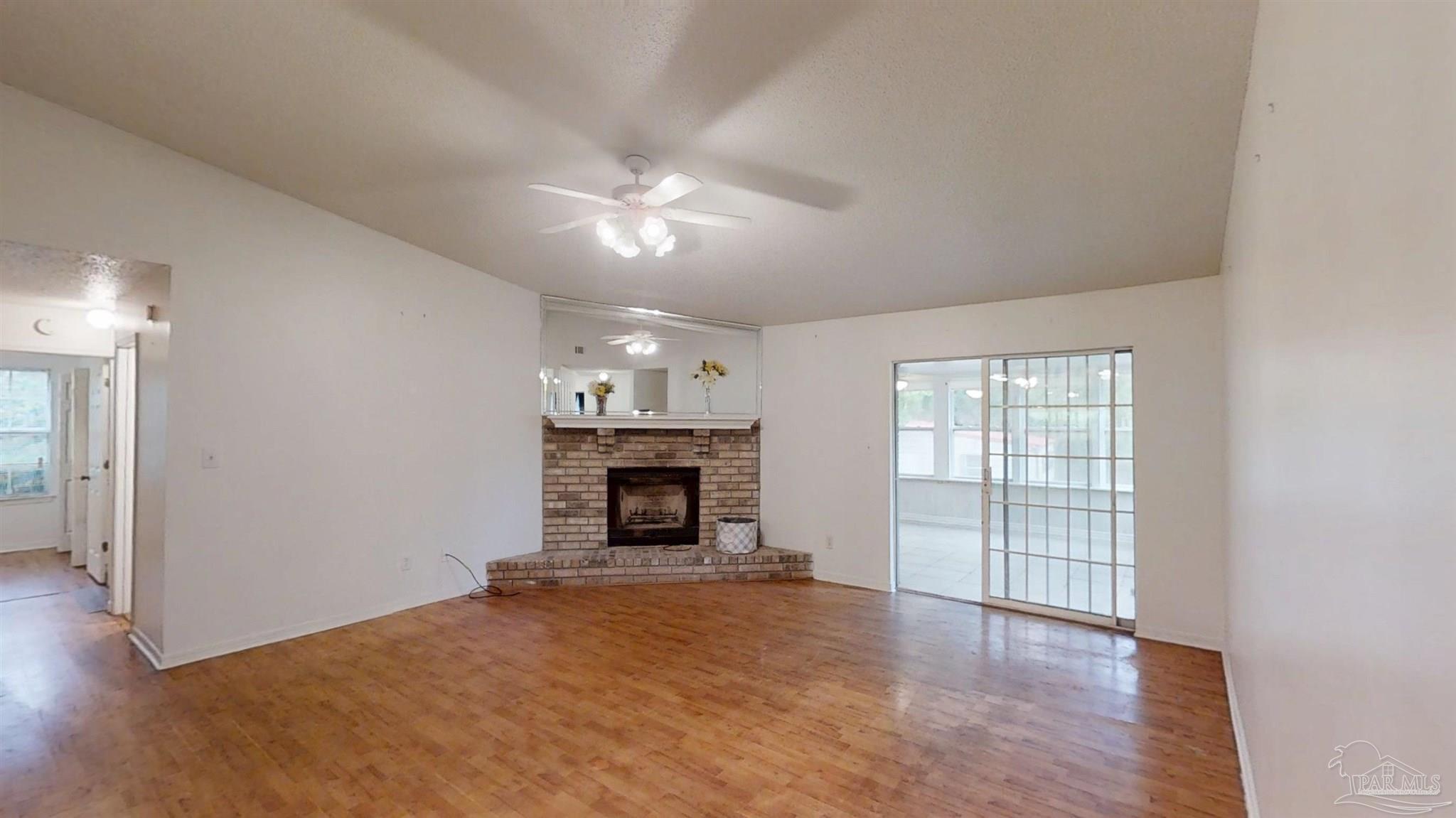 3901 Deerwood Circle Pace, FL 32571 - Photo 17 of 44