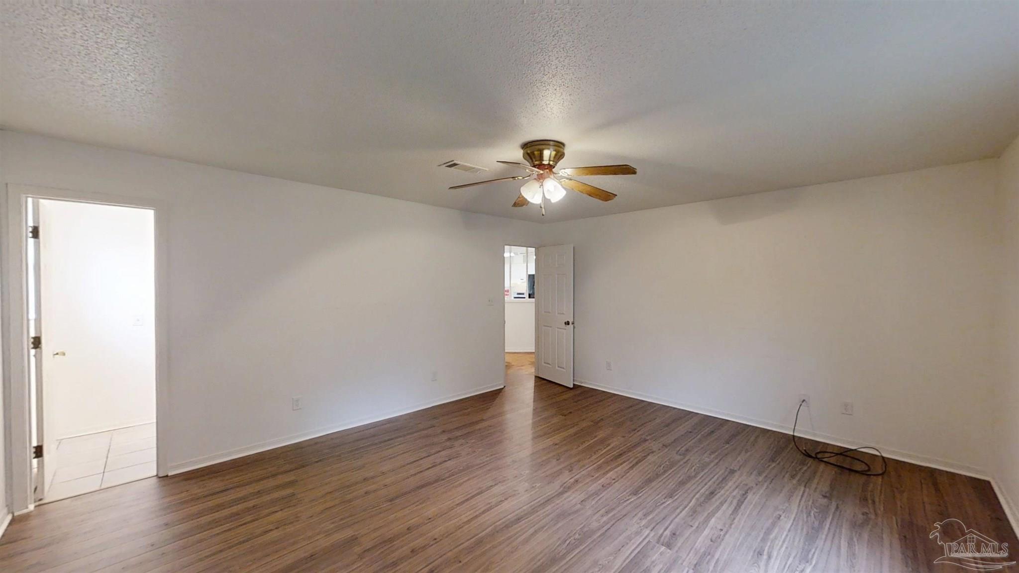 3901 Deerwood Circle Pace, FL 32571 - Photo 20 of 44