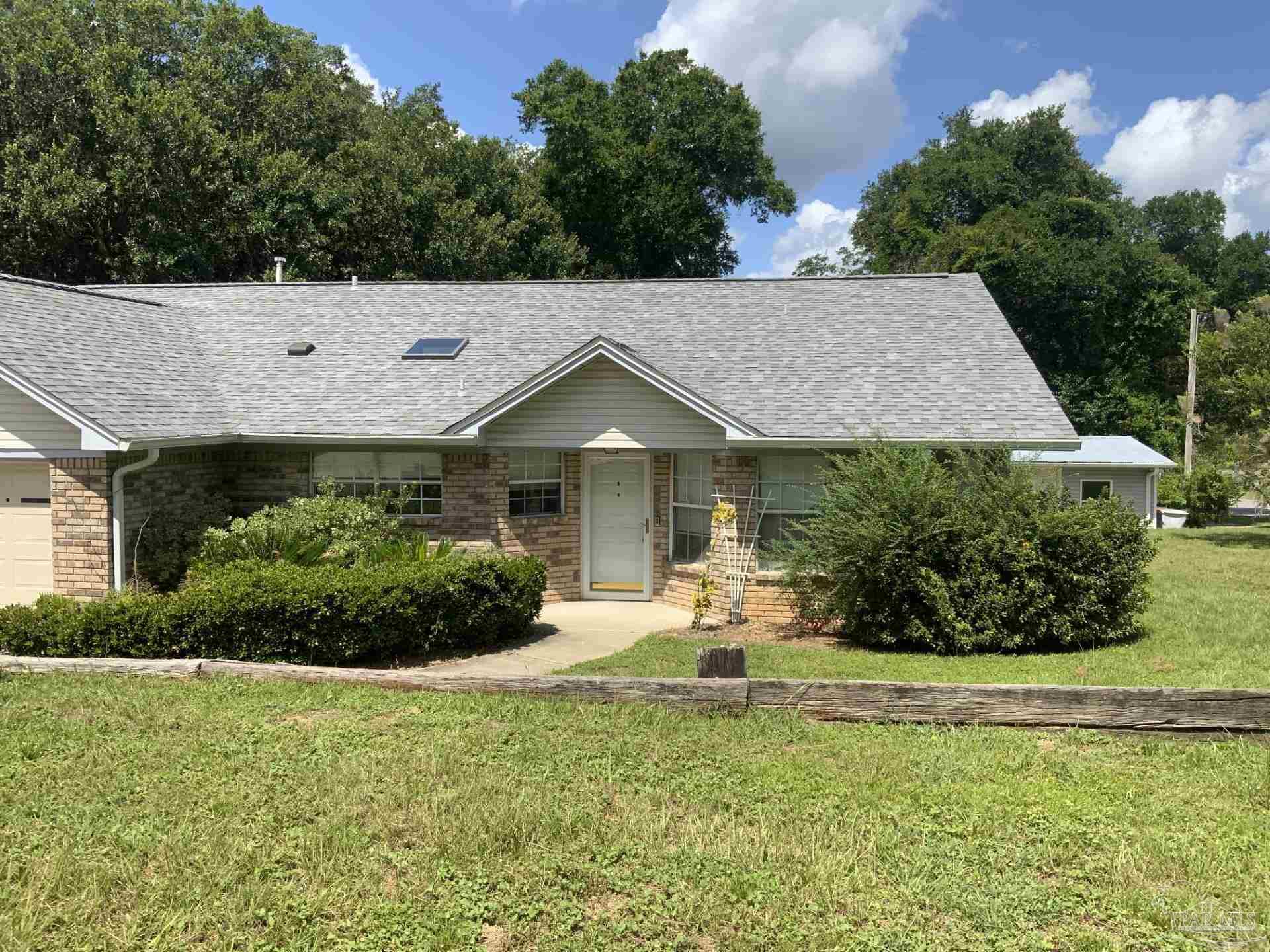 3901 Deerwood Circle Pace, FL 32571 - Photo 2 of 44