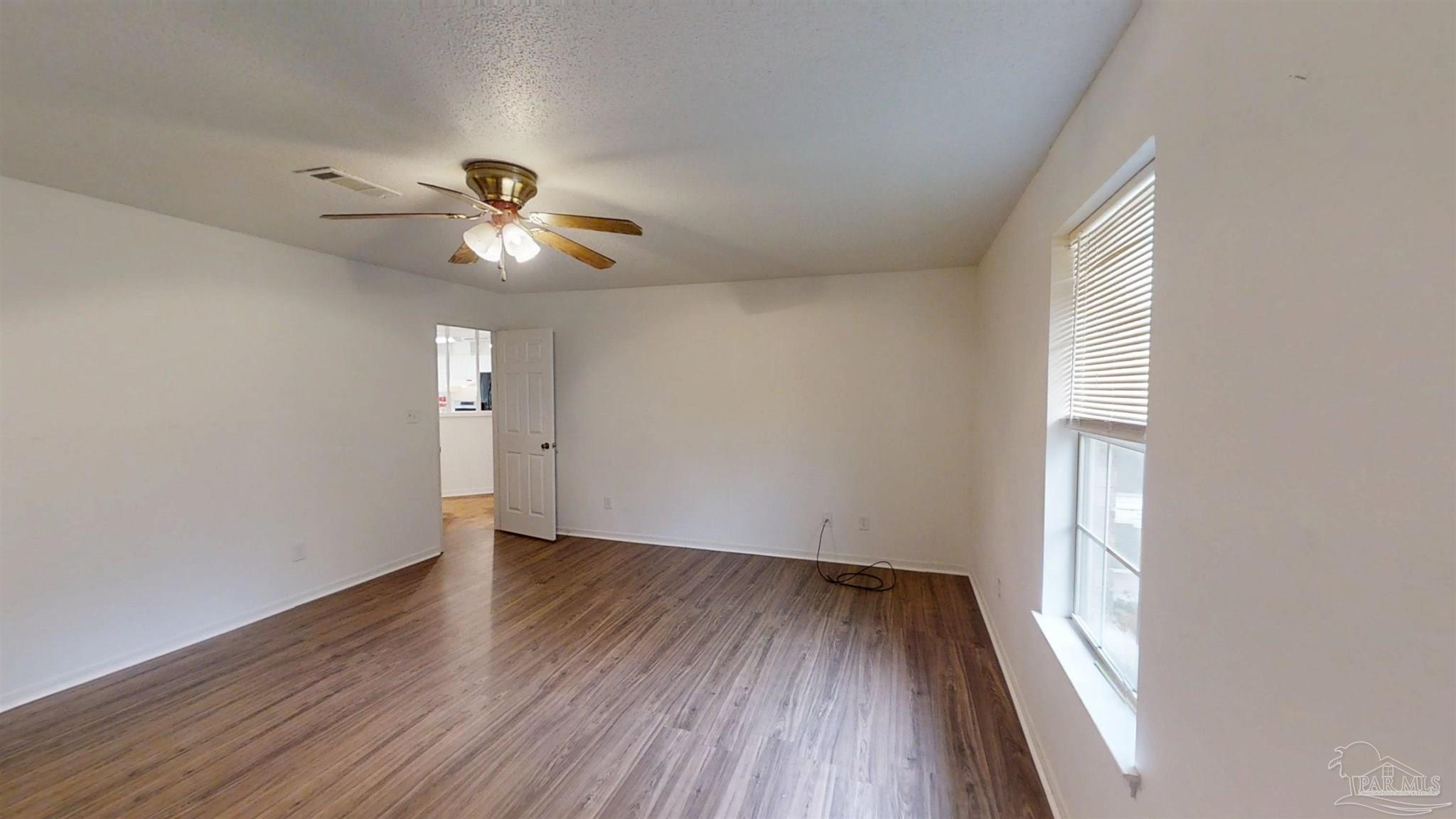 3901 Deerwood Circle Pace, FL 32571 - Photo 21 of 44