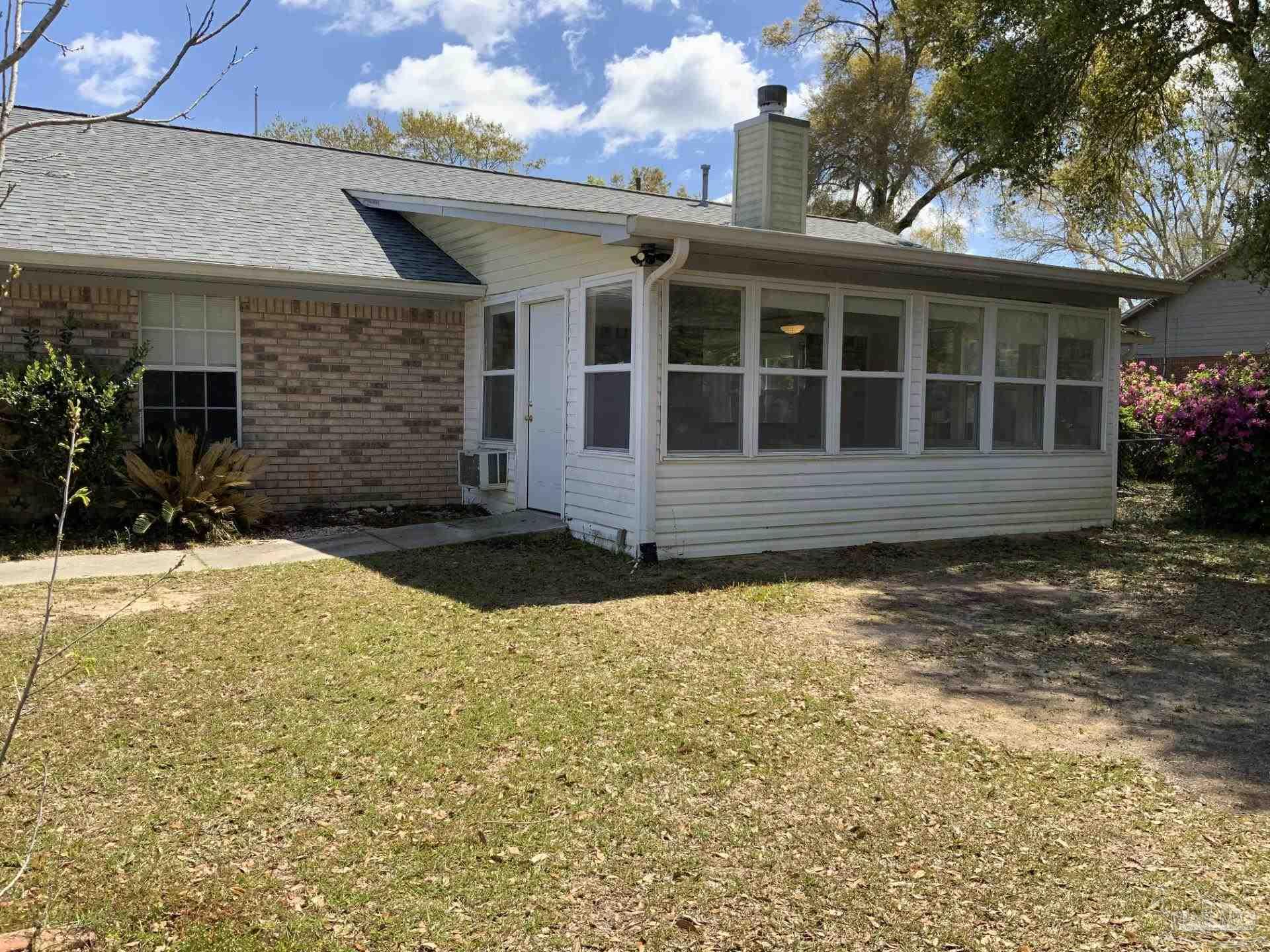 3901 Deerwood Circle Pace, FL 32571 - Photo 33 of 44