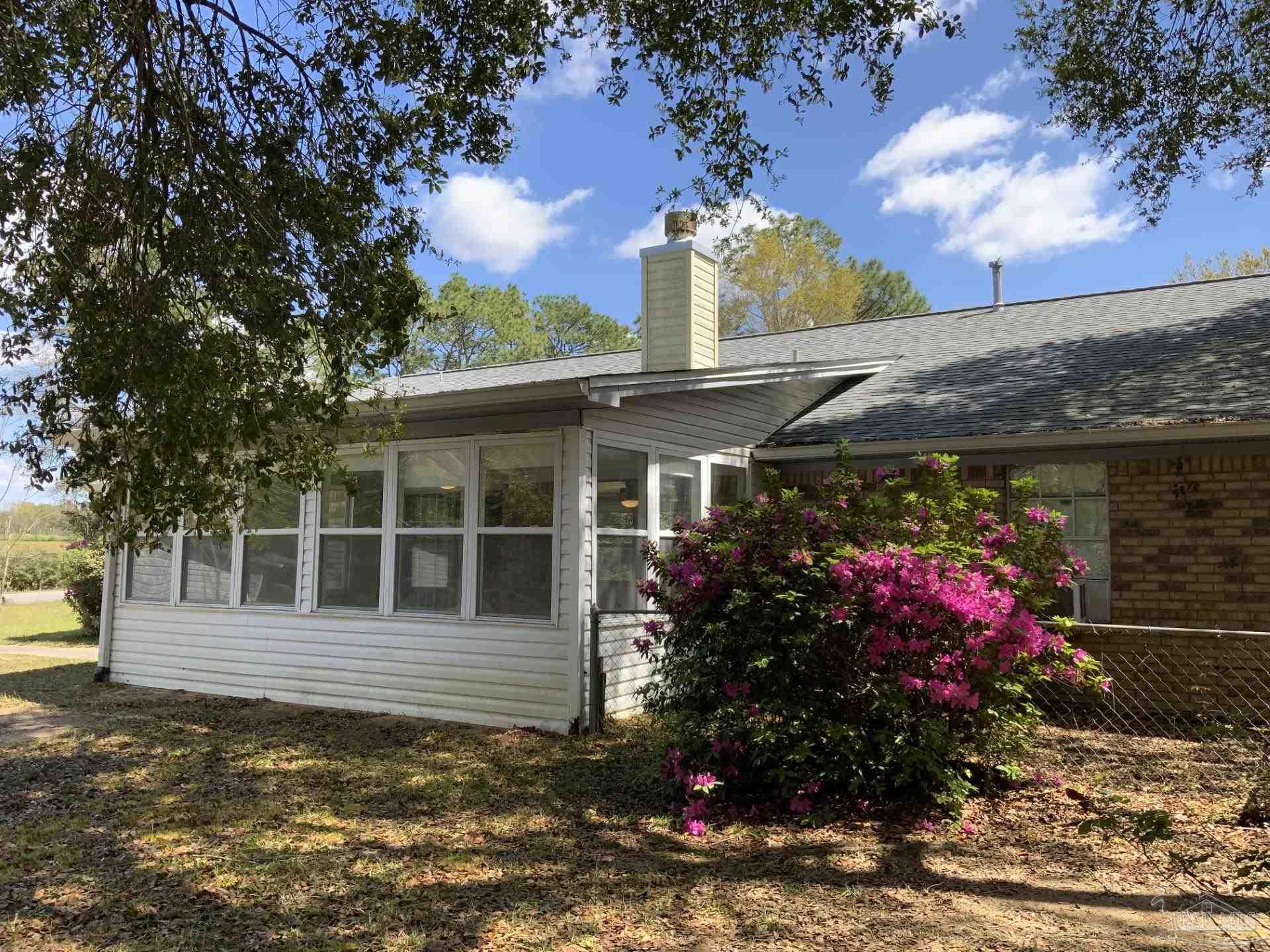 3901 Deerwood Circle Pace, FL 32571 - Photo 34 of 44