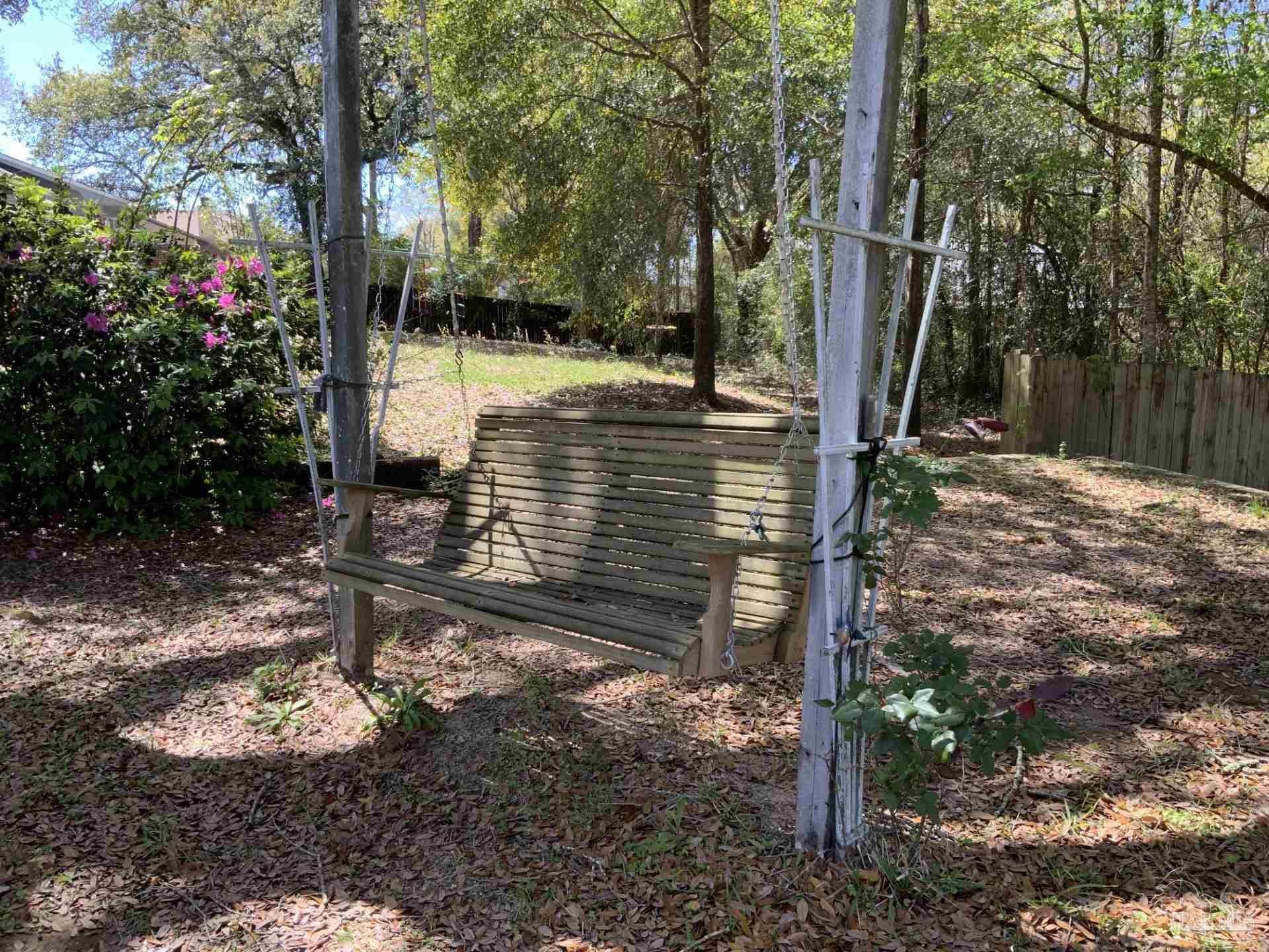 3901 Deerwood Circle Pace, FL 32571 - Photo 39 of 44