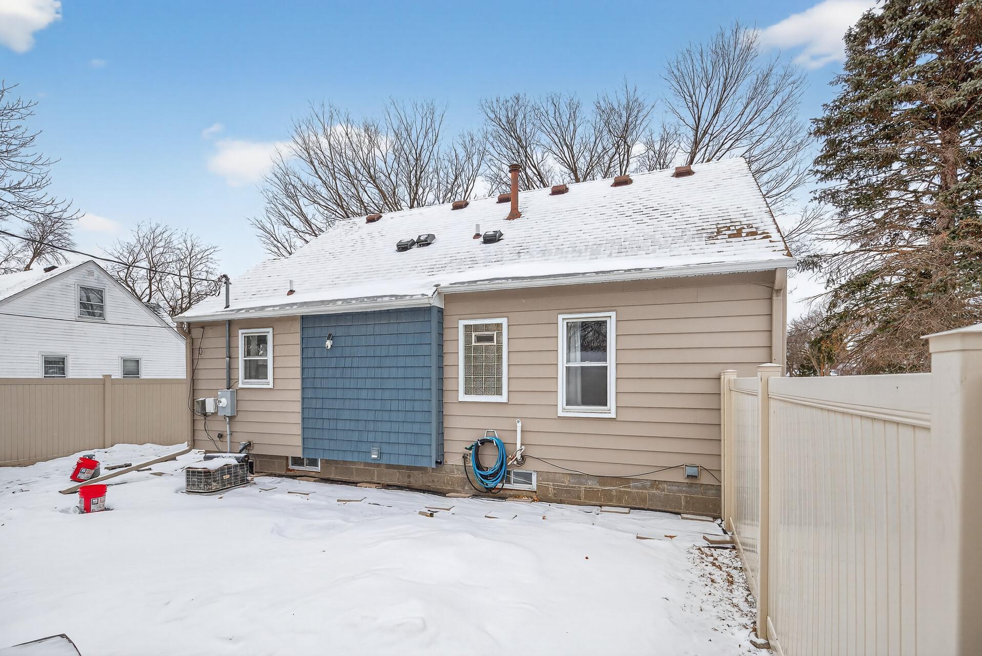 6046 Emerson Avenue North Brooklyn Center, MN 55430 - Photo 16 of 21