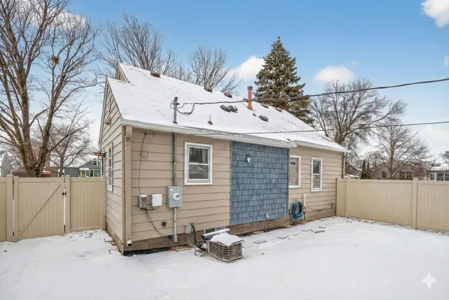 $290,000 | 6046 Emerson Avenue North, Brooklyn Center, MN 55430