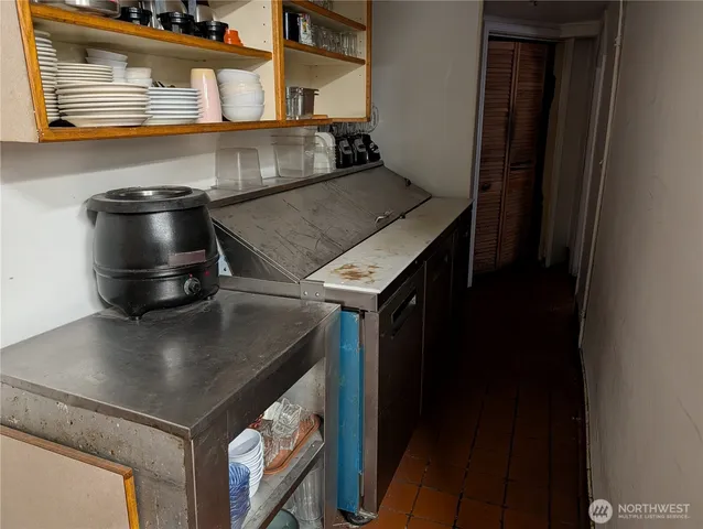 $12,000,000 | 13428 Highway 99, Everett, WA 98204