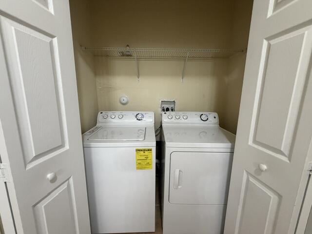 23765 Southwest 118 Avenue, Unit 23765 Homestead, FL 33032 - Photo 15 of 36 a utility room with dryer and washer
