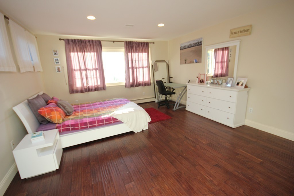 51 Hanson Road Newton, MA 02459 - Photo 17 of 30
