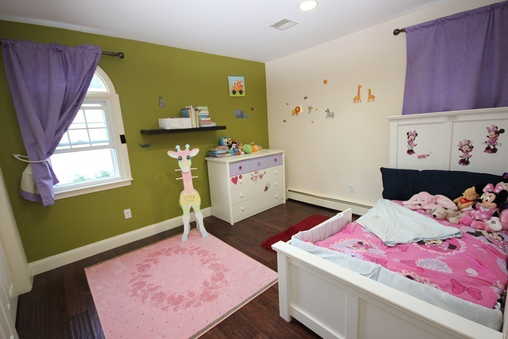 51 Hanson Road Newton, MA 02459 - Photo 20 of 30