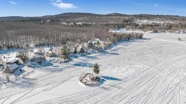 $685,000 | 1 Ossipee Lake Island, East Waterboro, ME 04030
