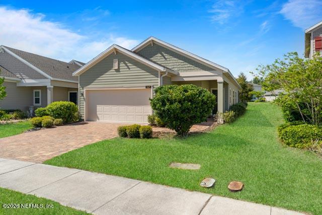 547 Tynes Boulevard Middleburg, FL 32068 - Photo 6 of 33 a front view of house with yard and green space