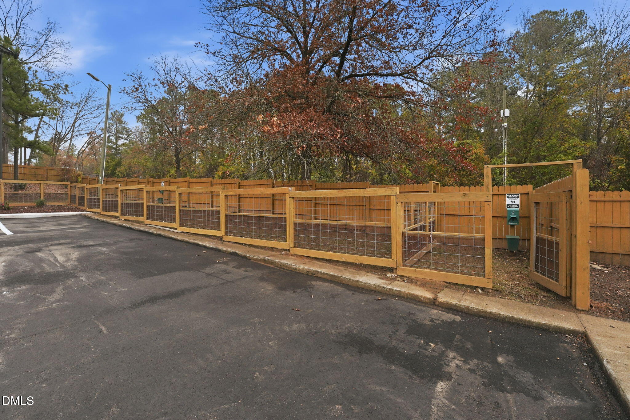 1309 East Hudson Avenue, Unit E2 Durham, NC 27705 - Photo 25 of 26 25-web-or-mls-025_DSC05944