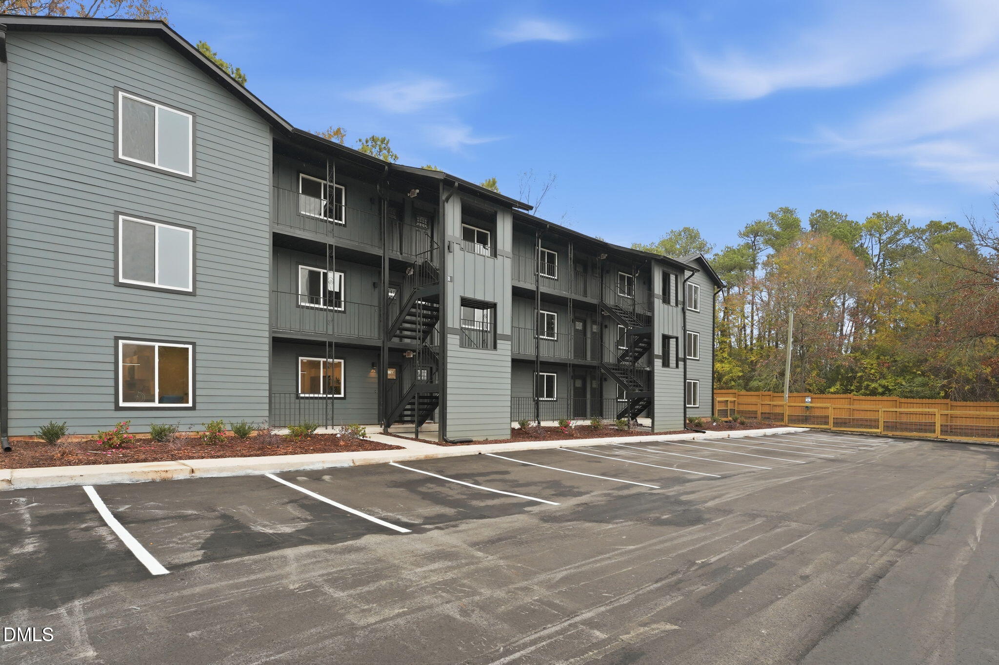 1309 East Hudson Avenue, Unit E2 Durham, NC 27705 - Photo 3 of 26 3-web-or-mls-003_DSC05962