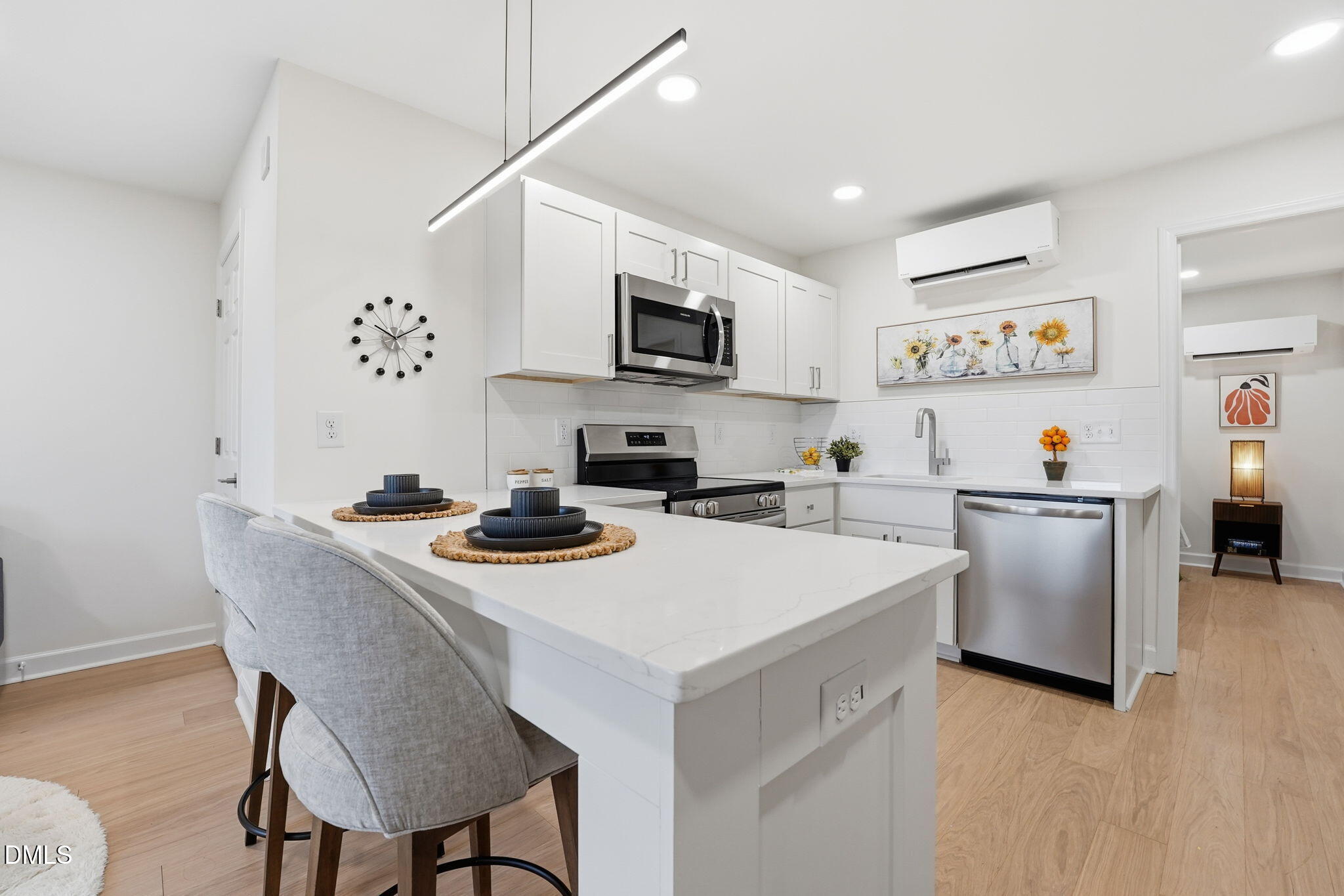 1309 East Hudson Avenue, Unit E2 Durham, NC 27705 - Photo 9 of 26 9-web-or-mls-009_DSC06256