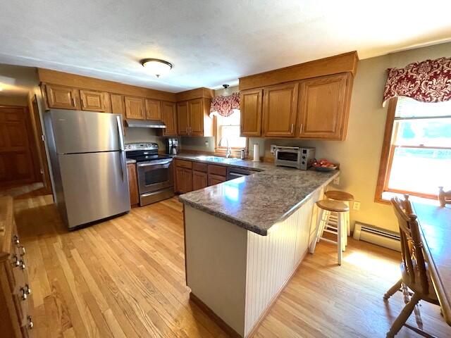 34 Douglas Avenue Saco, ME 04072 - Photo 4 of 39 Kitchen