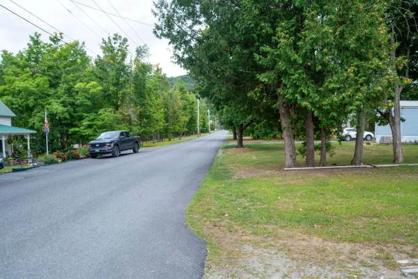 $149,000 | 68 Pine Street, Bristol, VT 05443