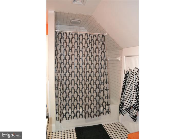 324 Highland Road Pottstown, PA 19464 - Photo 21 of 25 Gallery Image 21