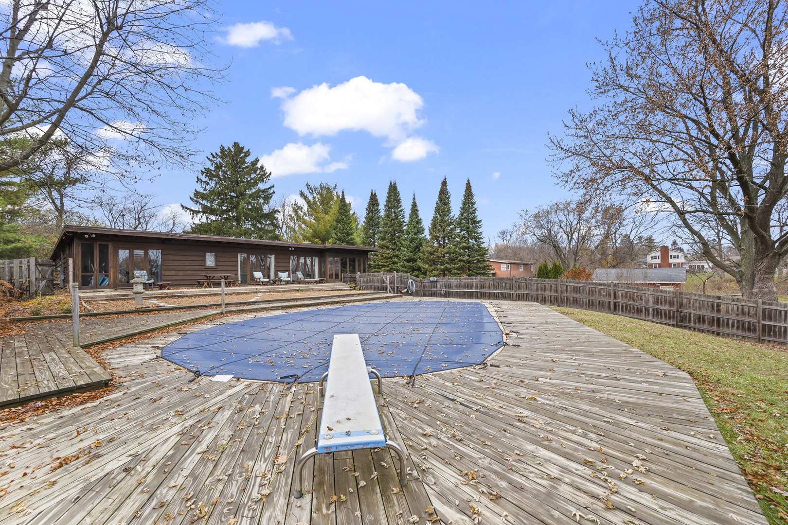2345 North McAree Road Waukegan, IL 60087 - Photo 33 of 40 a view of swimming pool with trees in the background
