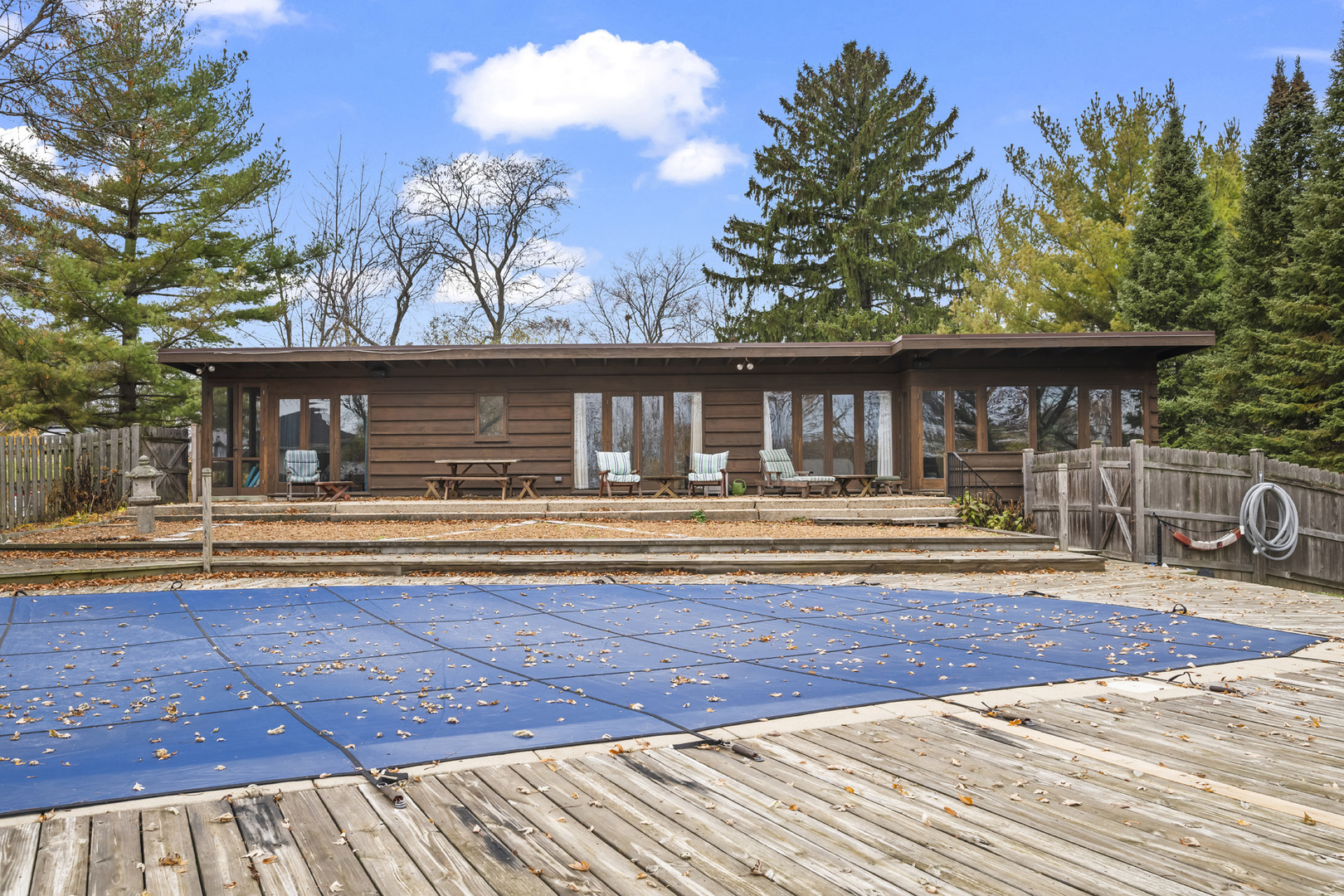 2345 North McAree Road Waukegan, IL 60087 - Photo 34 of 40 a front view of a house with swimming pool
