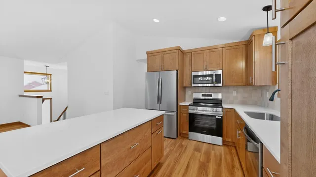 $460,000 | 2163 Hadley Hills Drive Northeast, Rochester, MN 55906