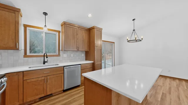 $460,000 | 2163 Hadley Hills Drive Northeast, Rochester, MN 55906