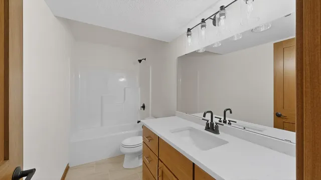 $460,000 | 2163 Hadley Hills Drive Northeast, Rochester, MN 55906