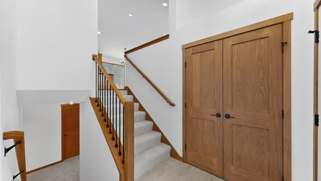 $460,000 | 2163 Hadley Hills Drive Northeast, Rochester, MN 55906