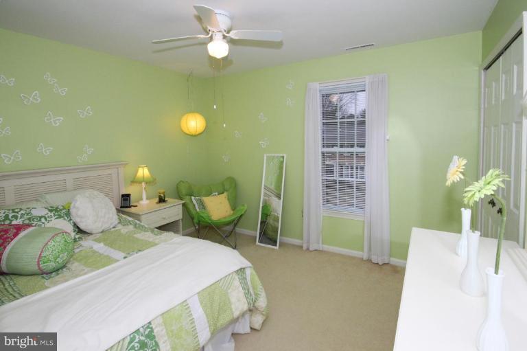 9903 Natick Road Burke, VA 22015 - Photo 17 of 30 Bedroom #4