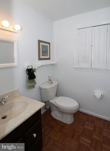 9903 Natick Road Burke, VA 22015 - Photo 20 of 30 Half Bath 1