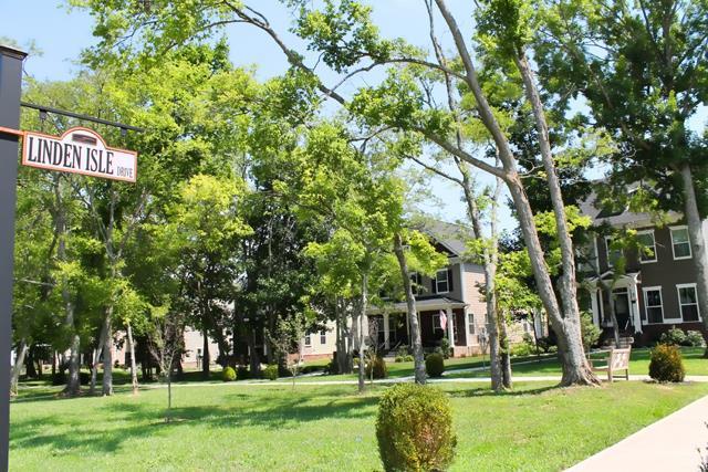 1042 Oglethorpe Drive Franklin, TN 37064 - Photo 18 of 30 not sure