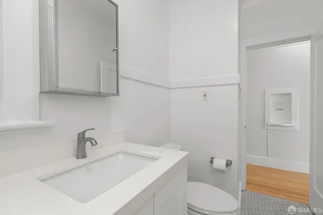 $2,995 | 1166 South Van Ness Avenue, Unit 3, San Francisco, CA 94110