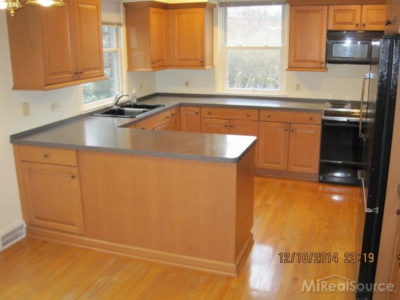 797 Trombley Road Grosse Pointe Park, MI 48230 - Photo 16 of 22