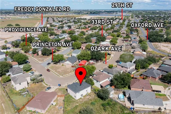 $1,795 | 3425 Ozark Avenue, McAllen, TX 78504